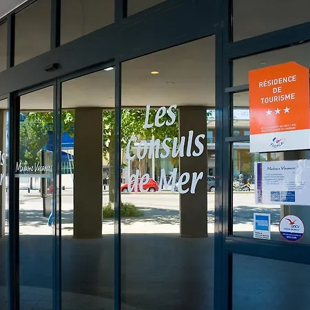 Les Consuls De La Aparthotel 3*