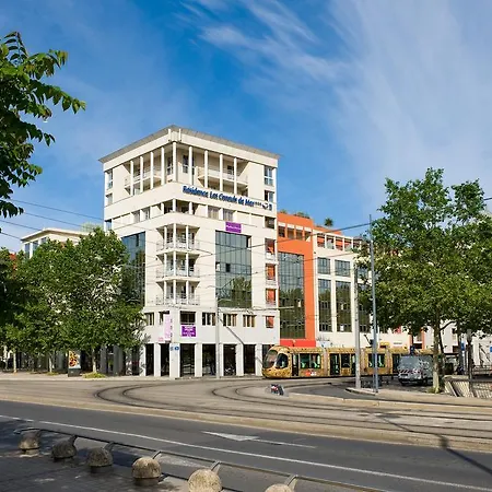 Aparthotel Les Consuls De La 3*