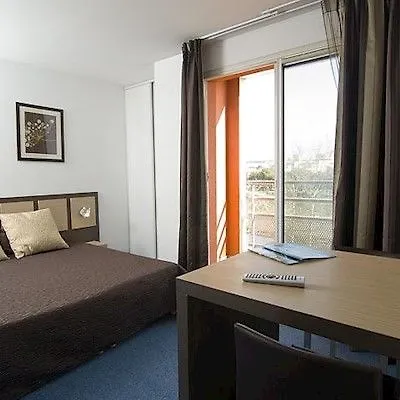 Les Consuls De La 3*